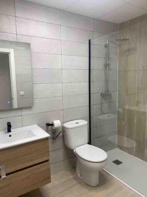 Planta Baja Moderna Y Nueva A Estrenar En El Centro Ciudad 2 Habitaciones Y 2 Banos Elche Dış mekan fotoğraf