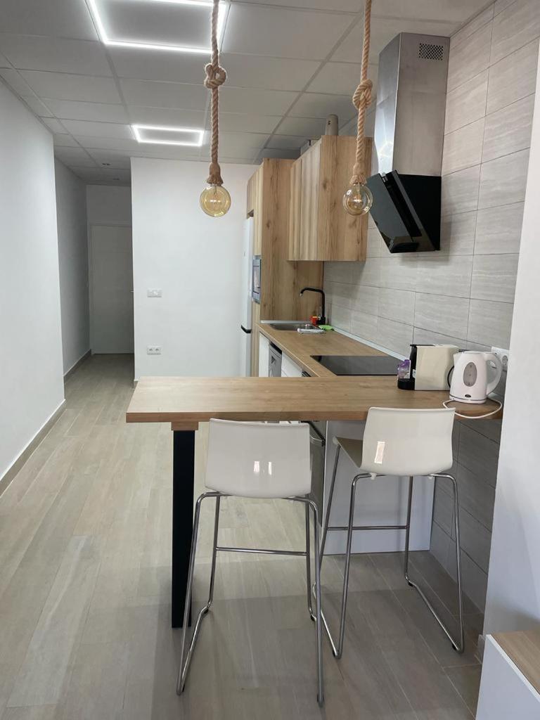 Planta Baja Moderna Y Nueva A Estrenar En El Centro Ciudad 2 Habitaciones Y 2 Banos Elche Dış mekan fotoğraf